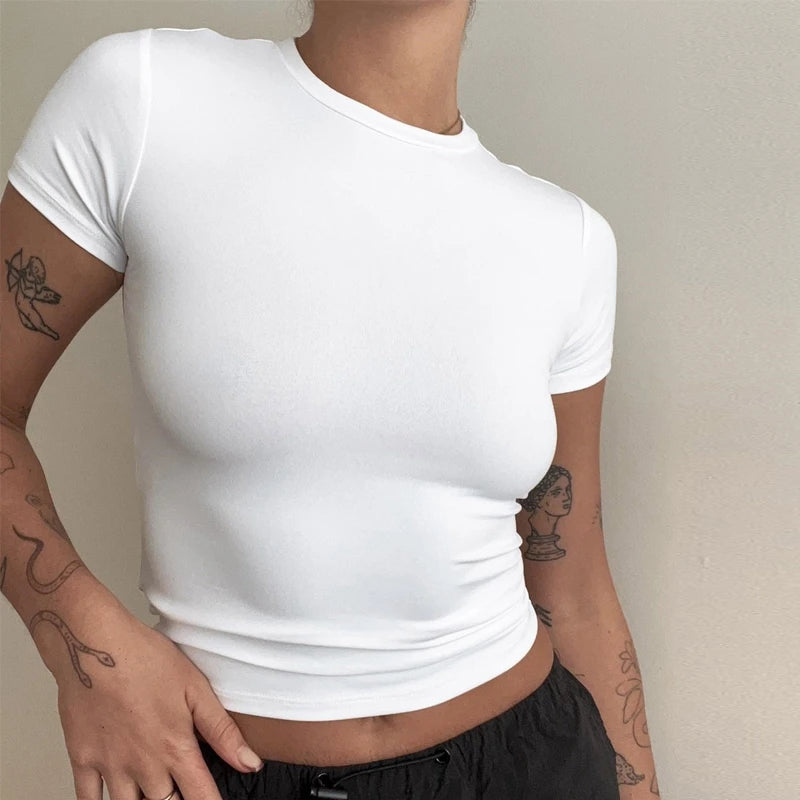 Elevate Your Summer Wardrobe with This Sporty Women's Short Sleeve T-Shirt - Slim Fit Knitted Tee for Effortless Street Style!